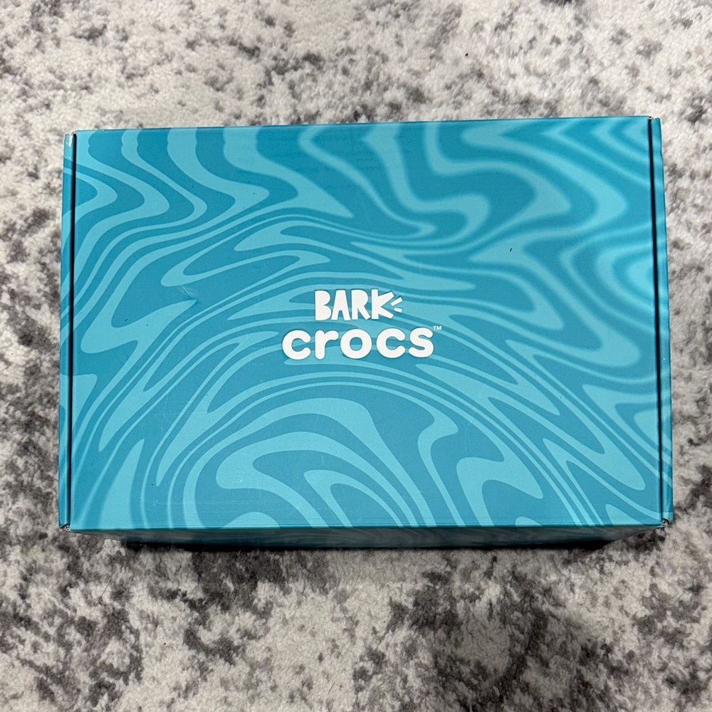 CROCS Bark Blue Dog Accessory Box LARGE